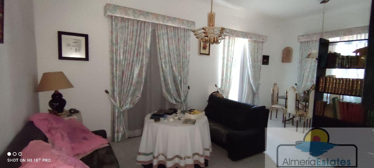 Venta de casa en Albánchez