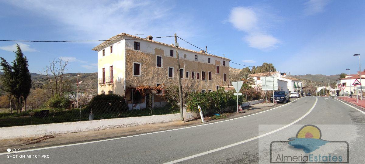 Venta de casa en Albánchez