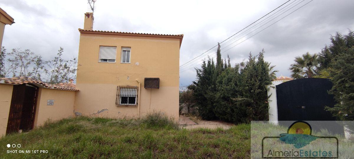 Venta de casa en Arboleas