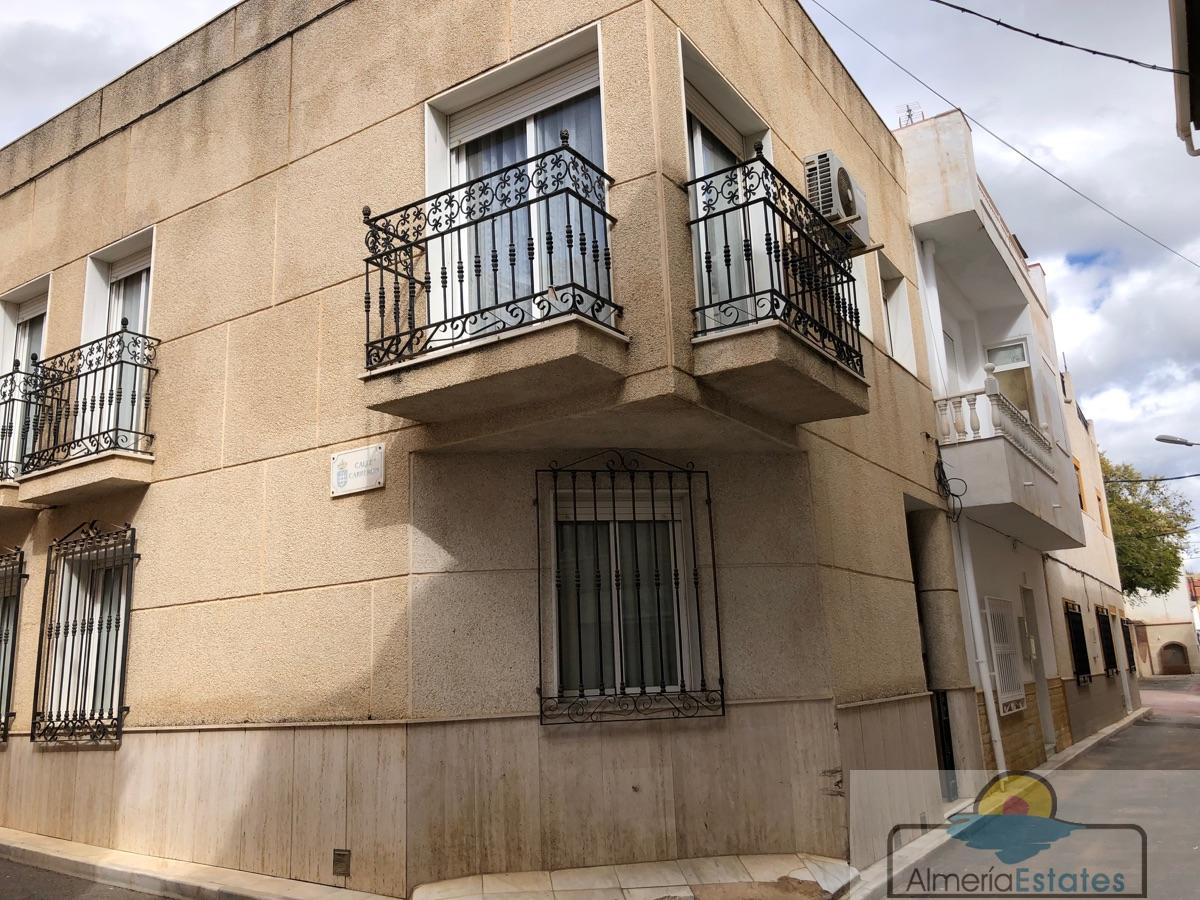 Venta de casa en Fines