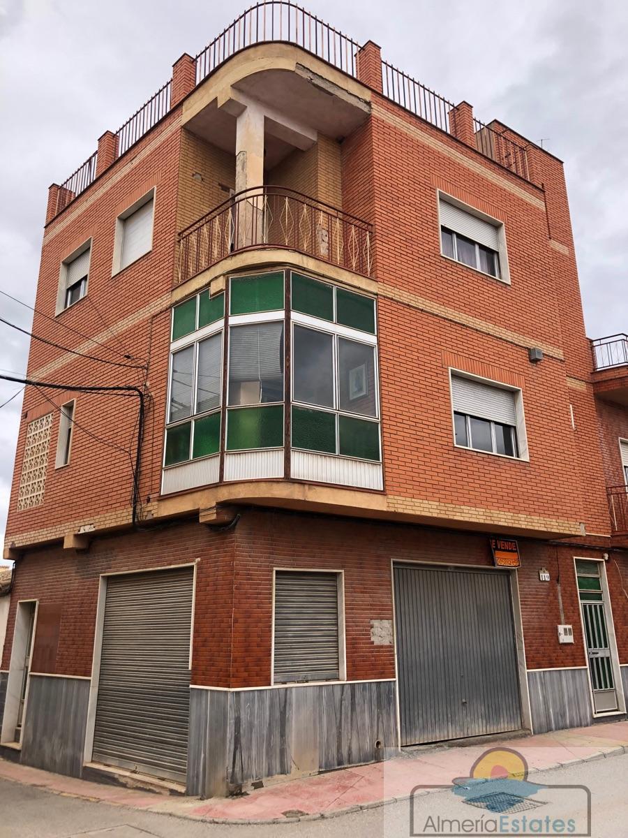For sale of house in Albox