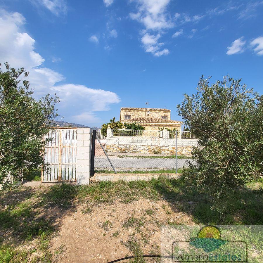 Venta de casa en Olula del Río