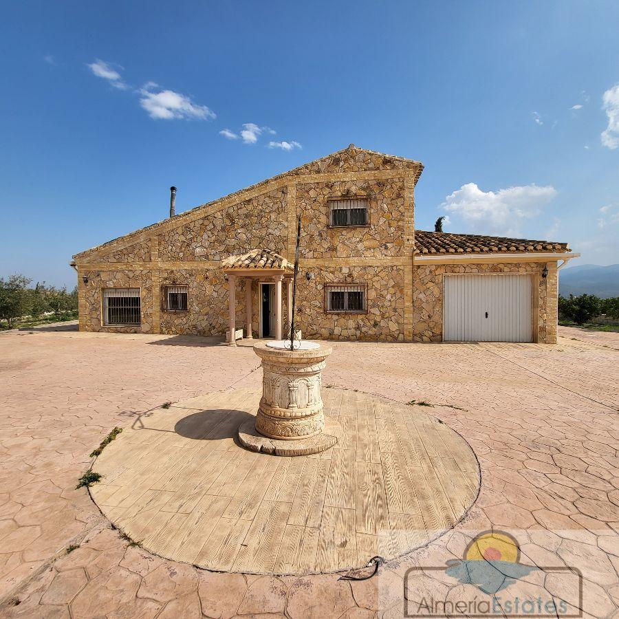 Venta de casa en Olula del Río