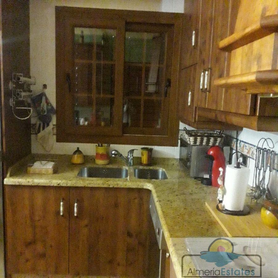 Venta de casa en Zurgena
