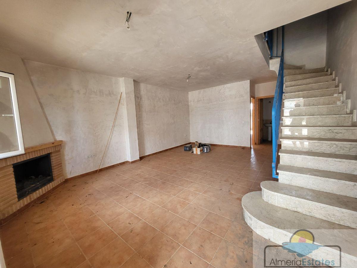 Venta de casa en Lubrín