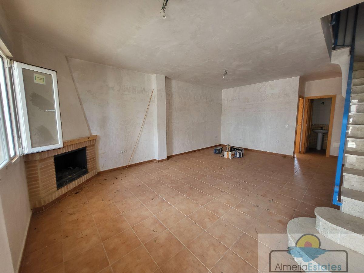 Venta de casa en Lubrín