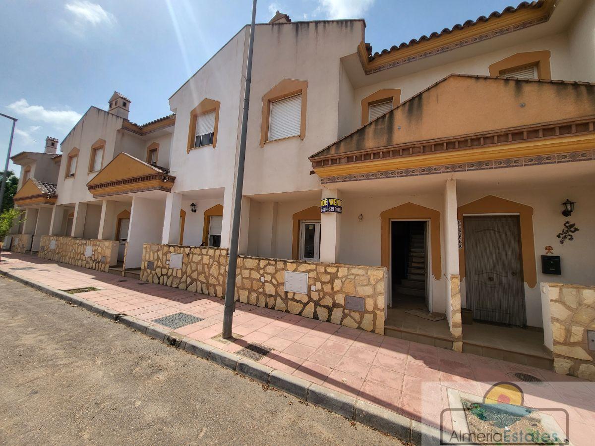 Venta de casa en Lubrín