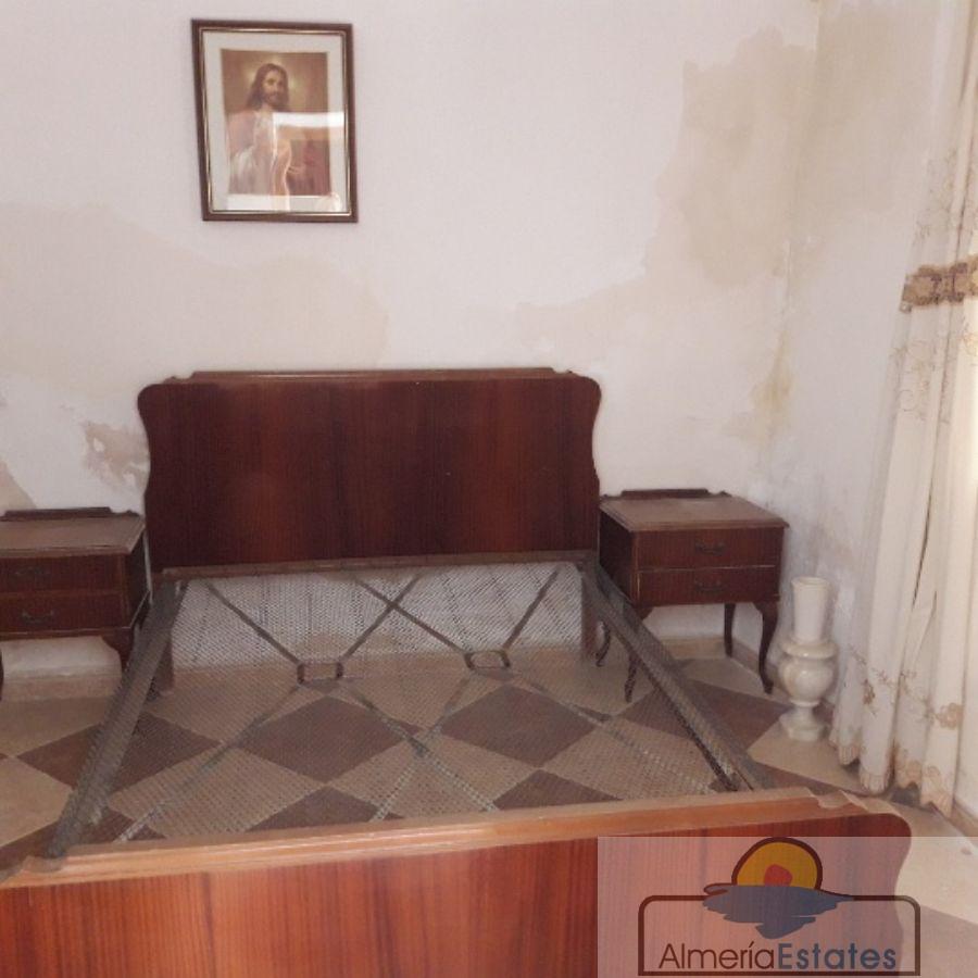 Venta de villa en Albox