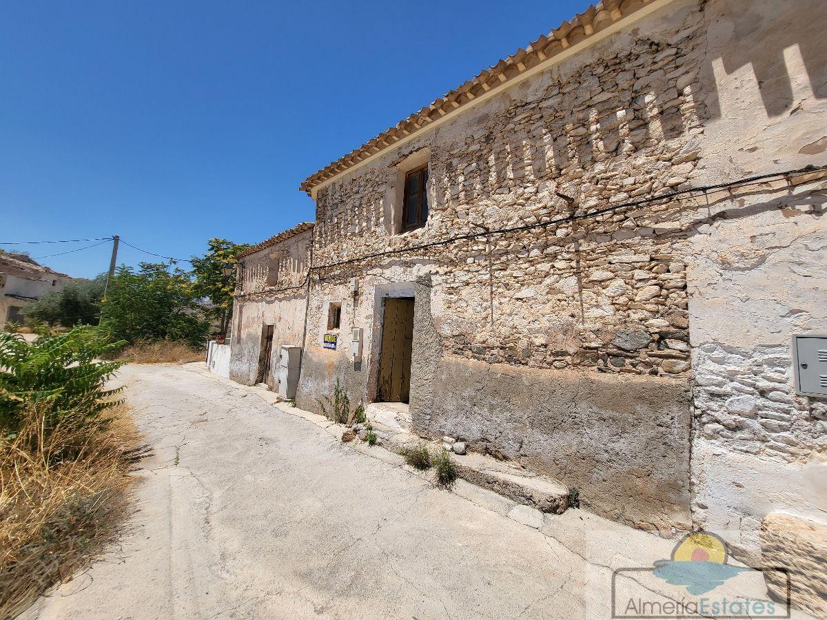 Venta de casa en Albánchez