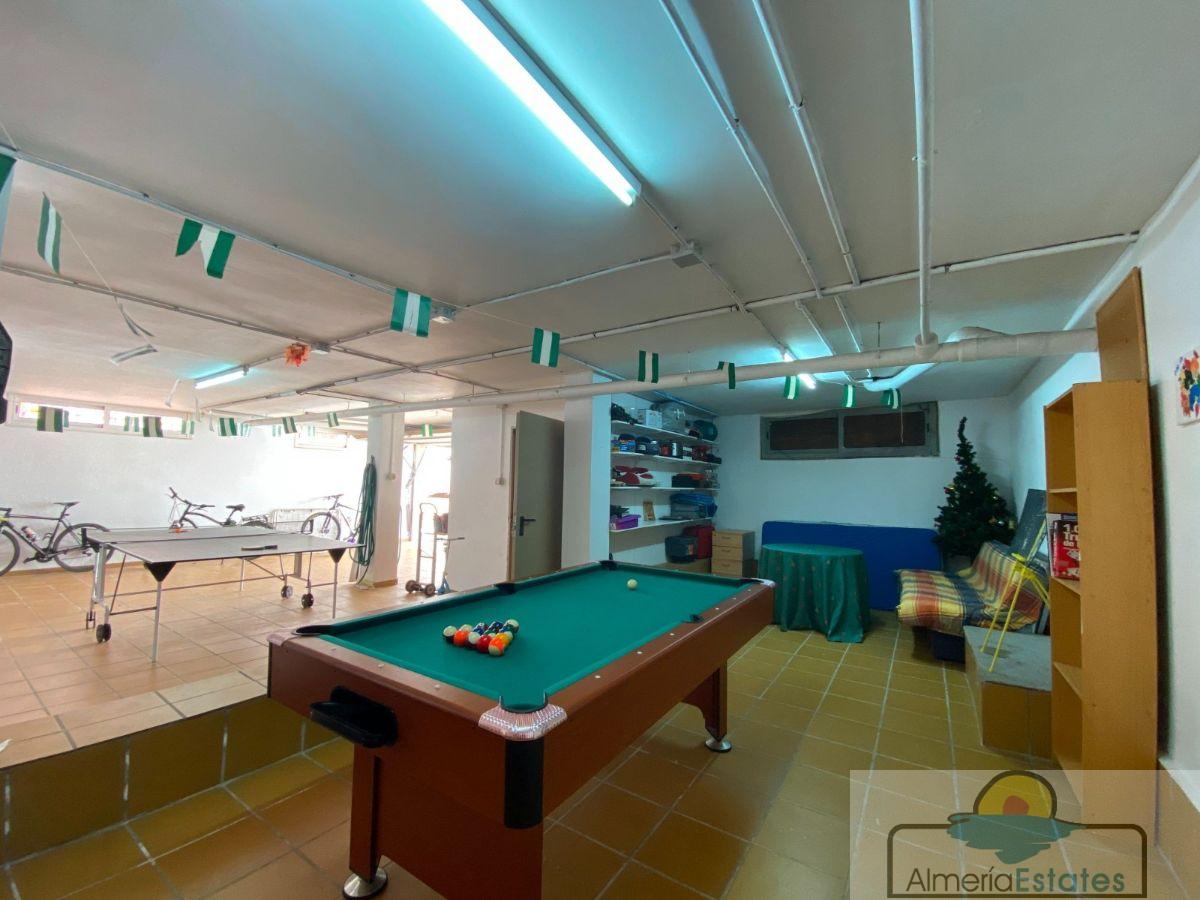 Venta de casa en Garrucha