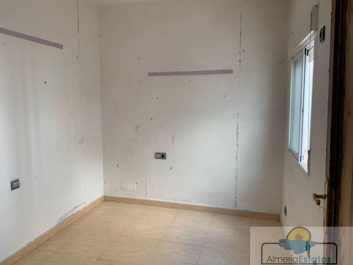 For sale of flat in Zurgena