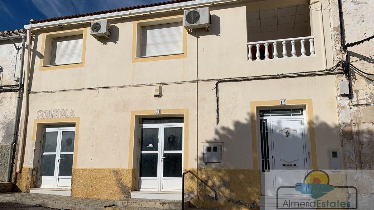 For sale of flat in Zurgena