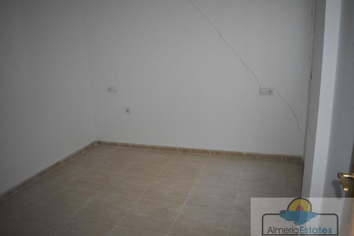 Venta de piso en Fines