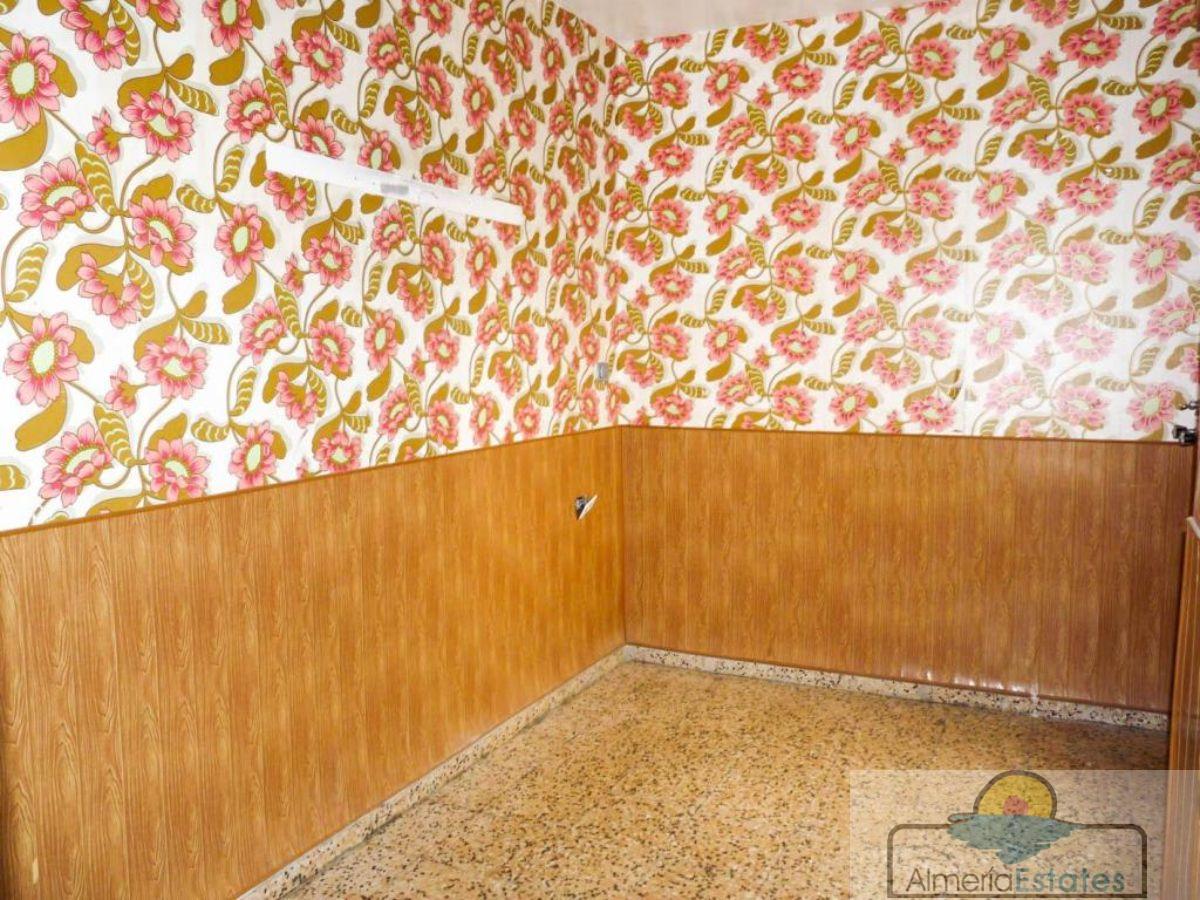 For sale of flat in Macael
