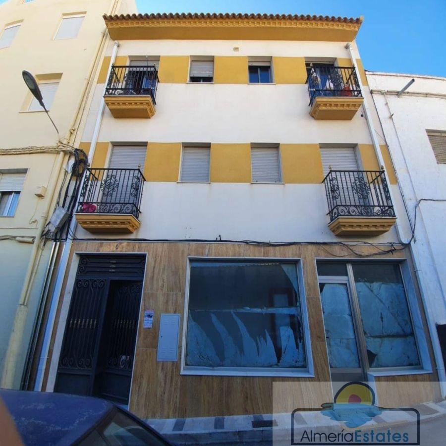 For sale of flat in Olula del Río