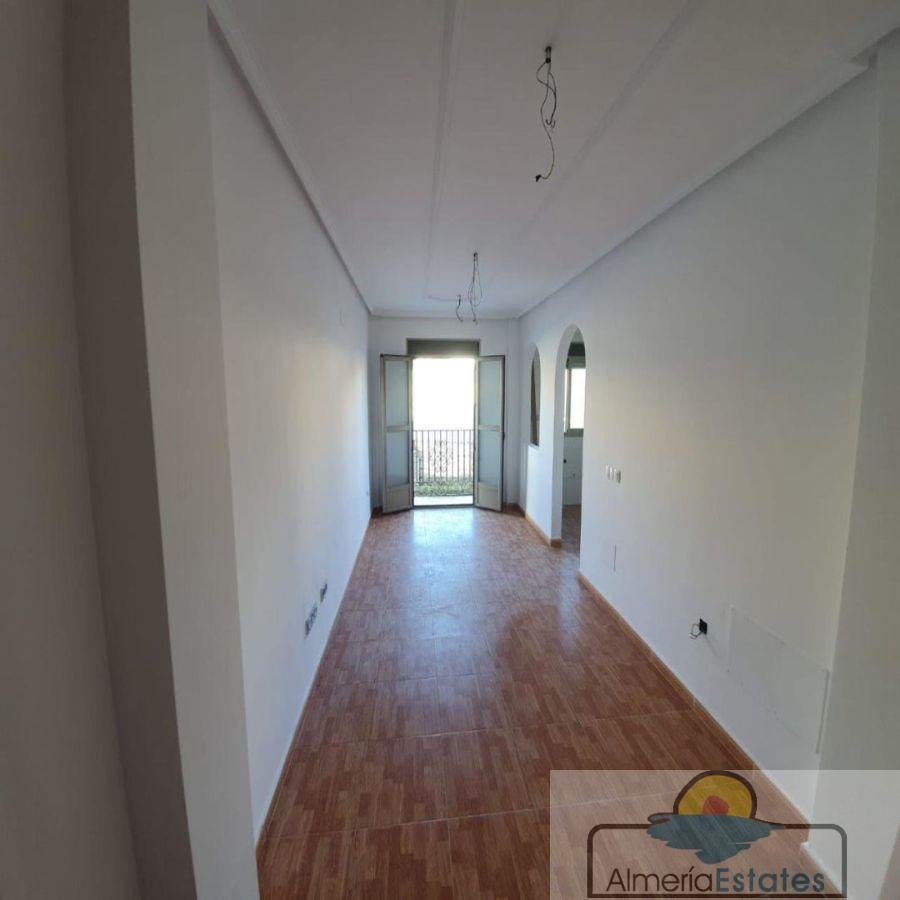 For sale of flat in Olula del Río
