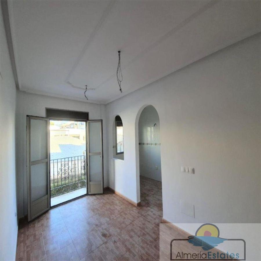 For sale of flat in Olula del Río