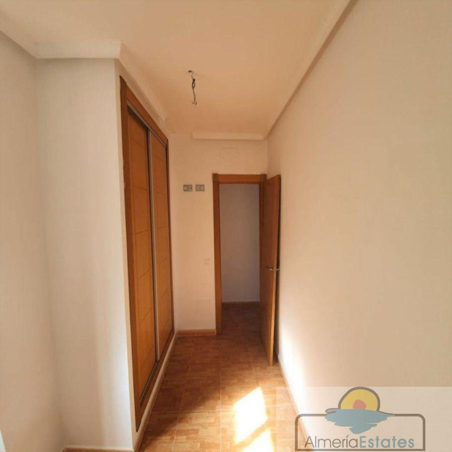 For sale of flat in Olula del Río