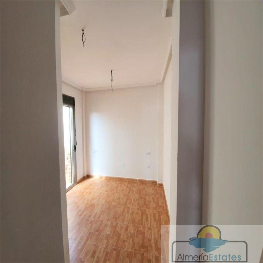 For sale of flat in Olula del Río