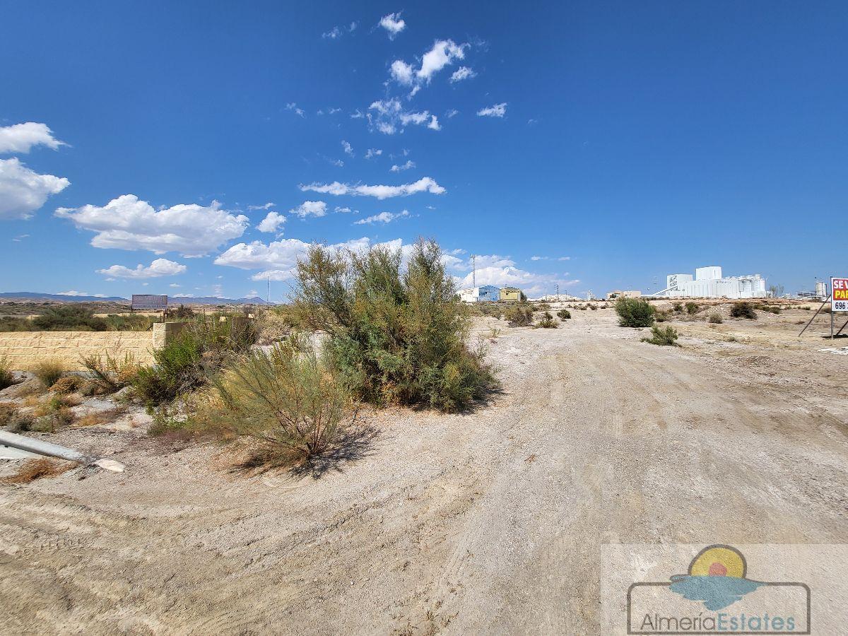 Venta de terreno en Albox