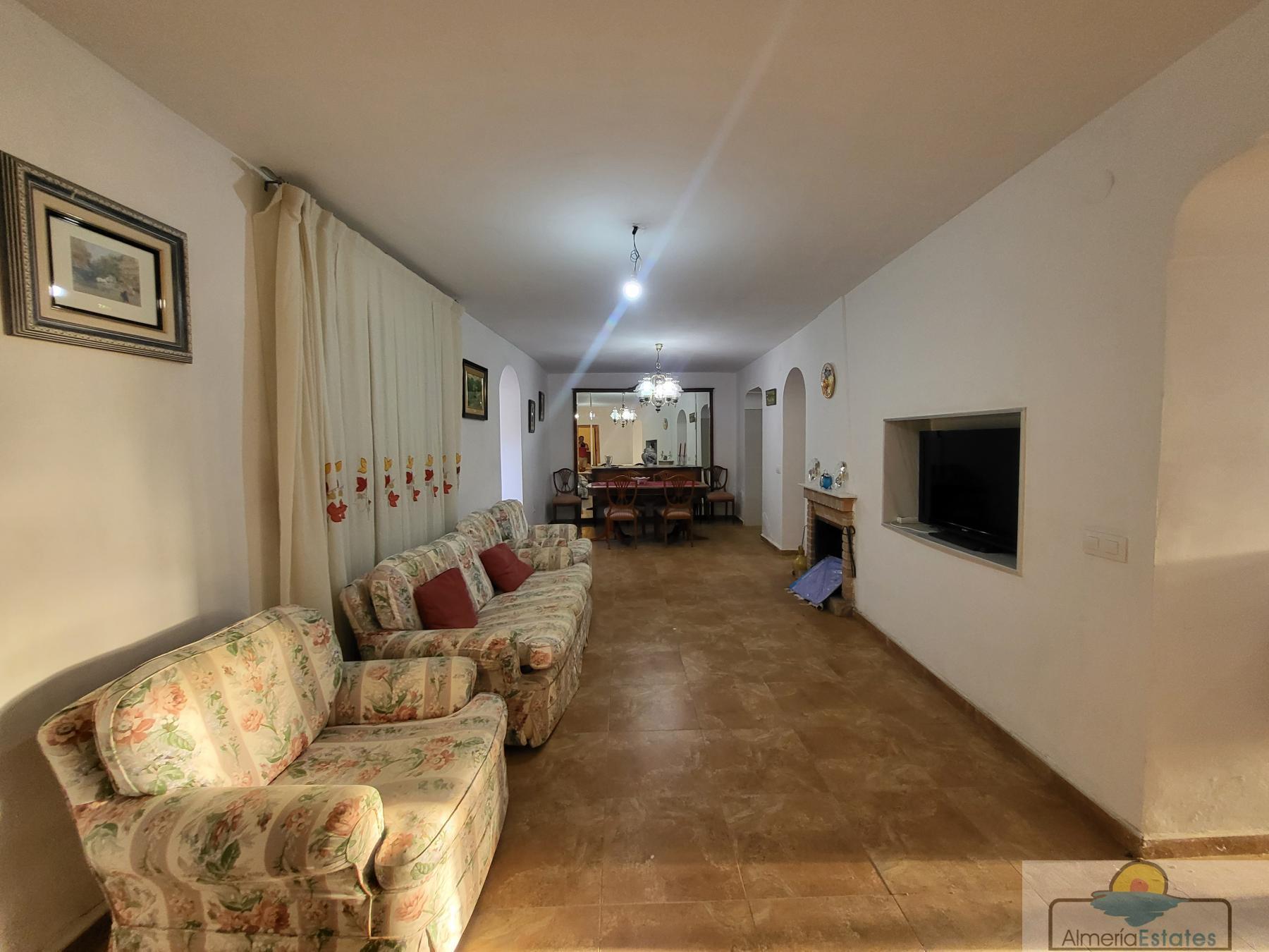 Venta de villa en Albox