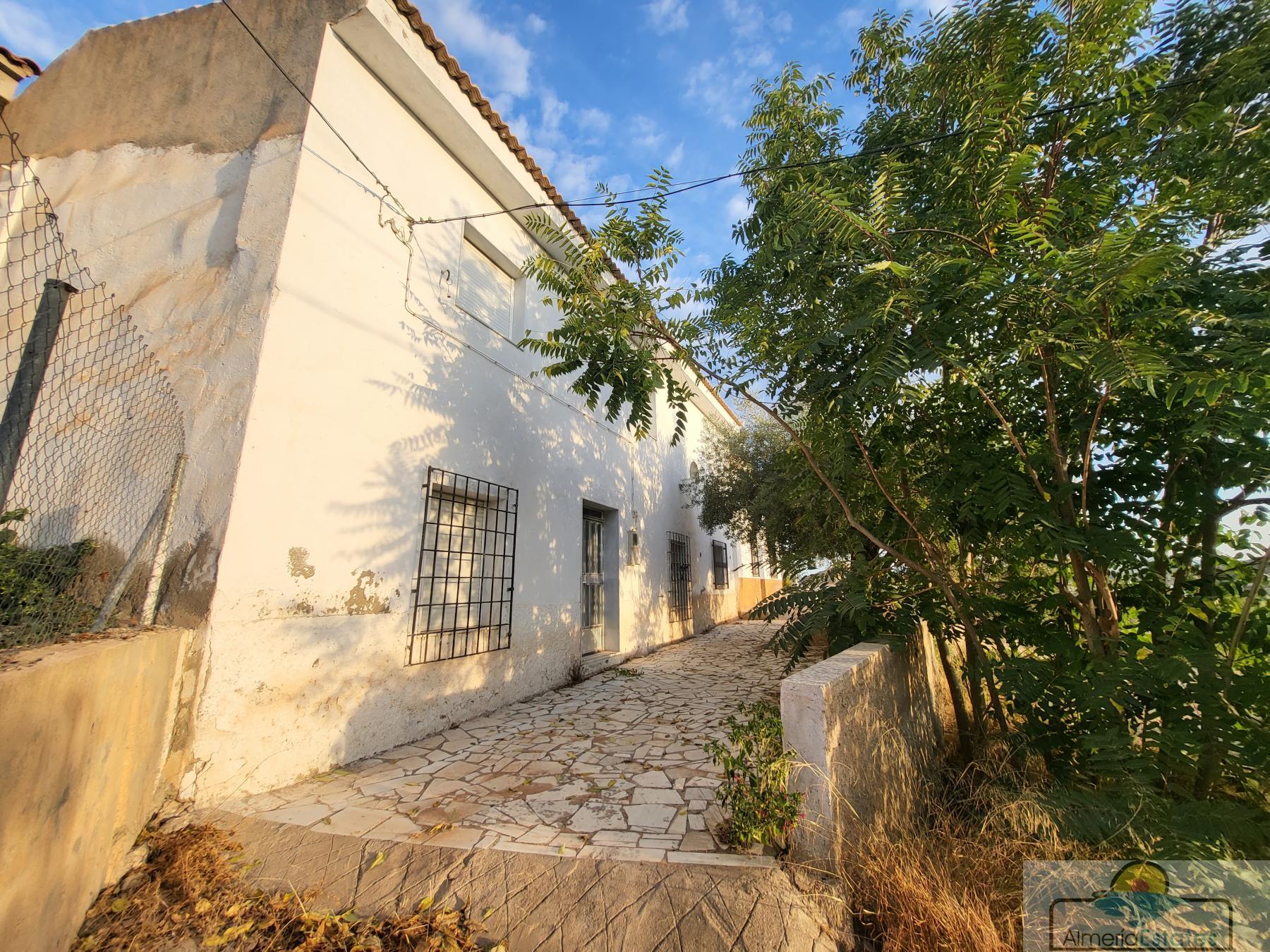 Venta de villa en Albox