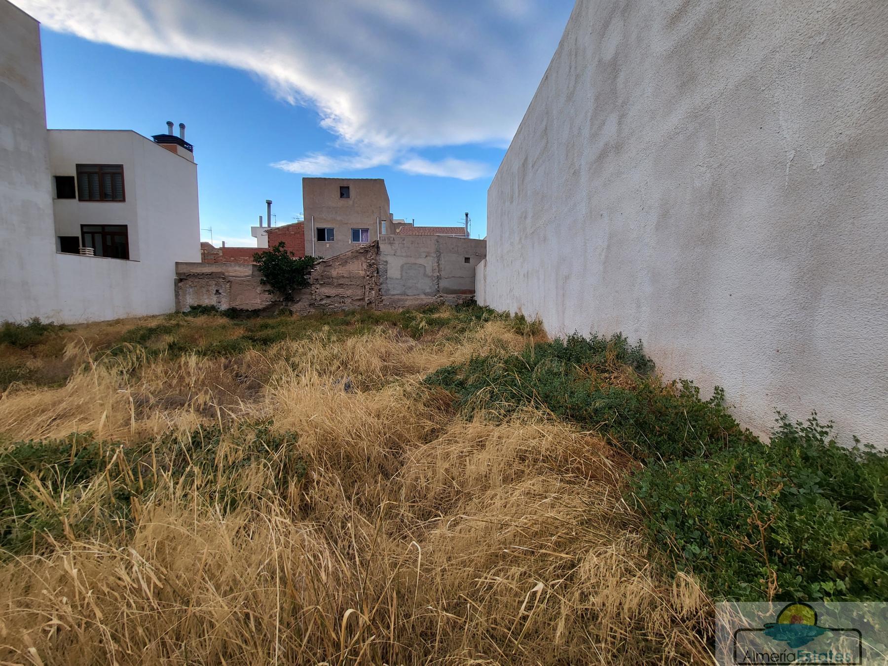 Venta de terreno en Albox