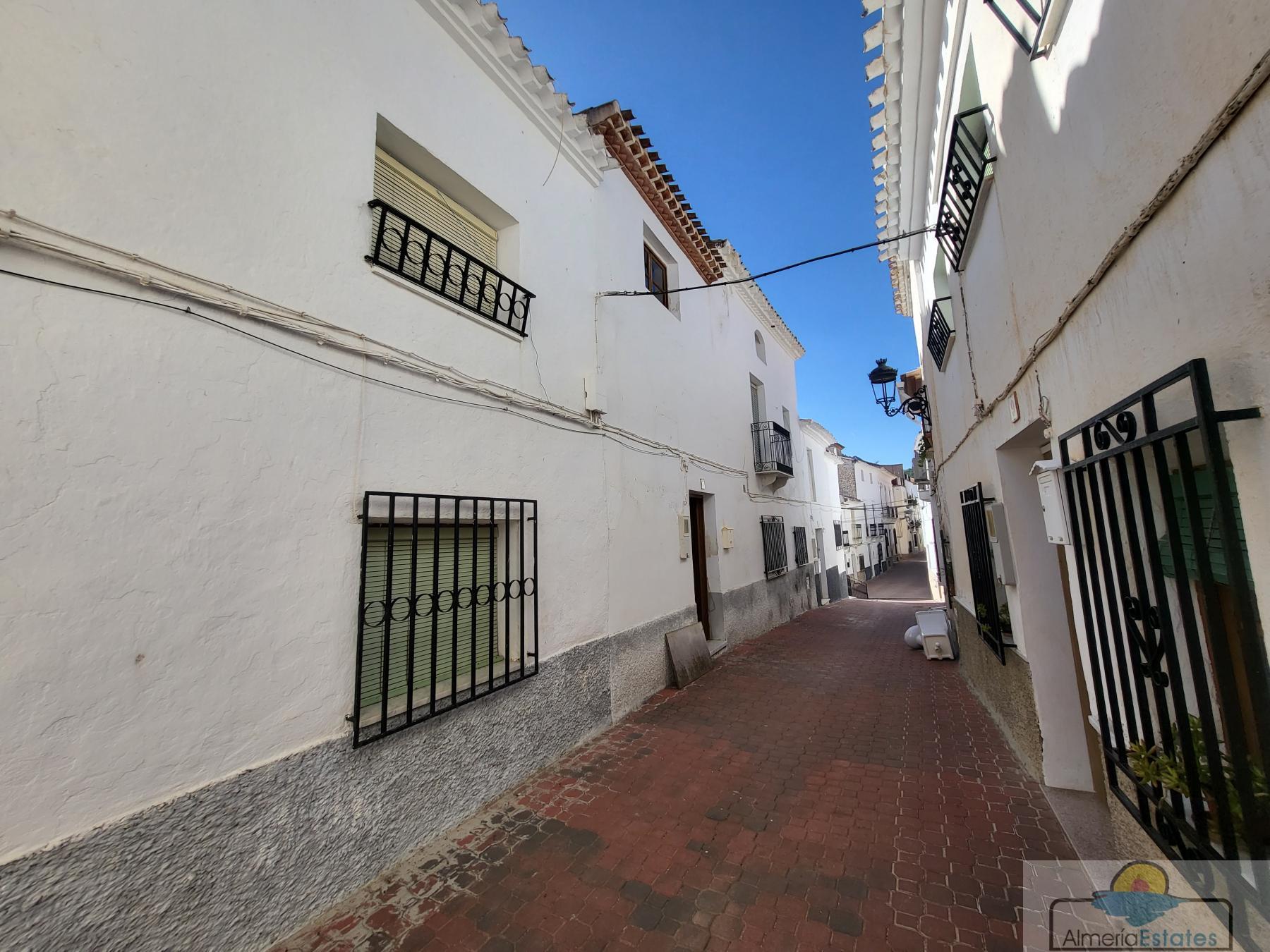 Venta de casa en Albánchez