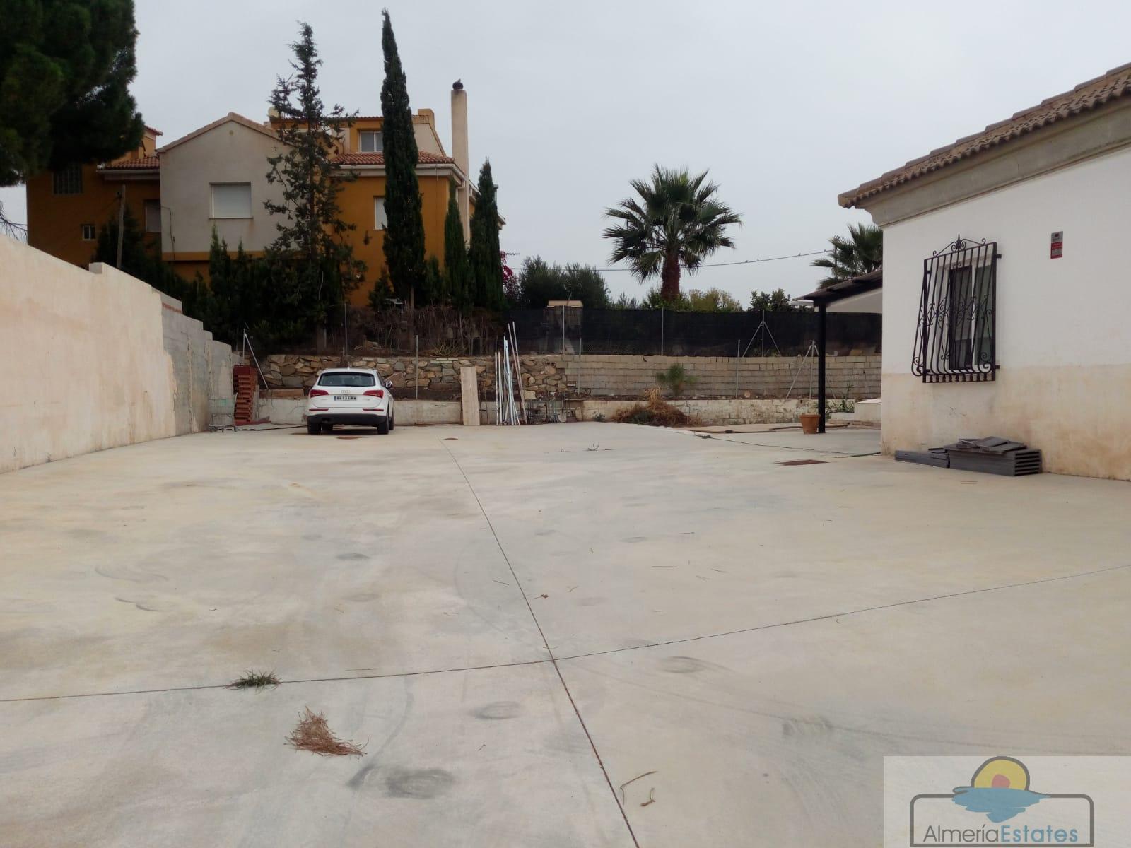 Venta de villa en Tíjola