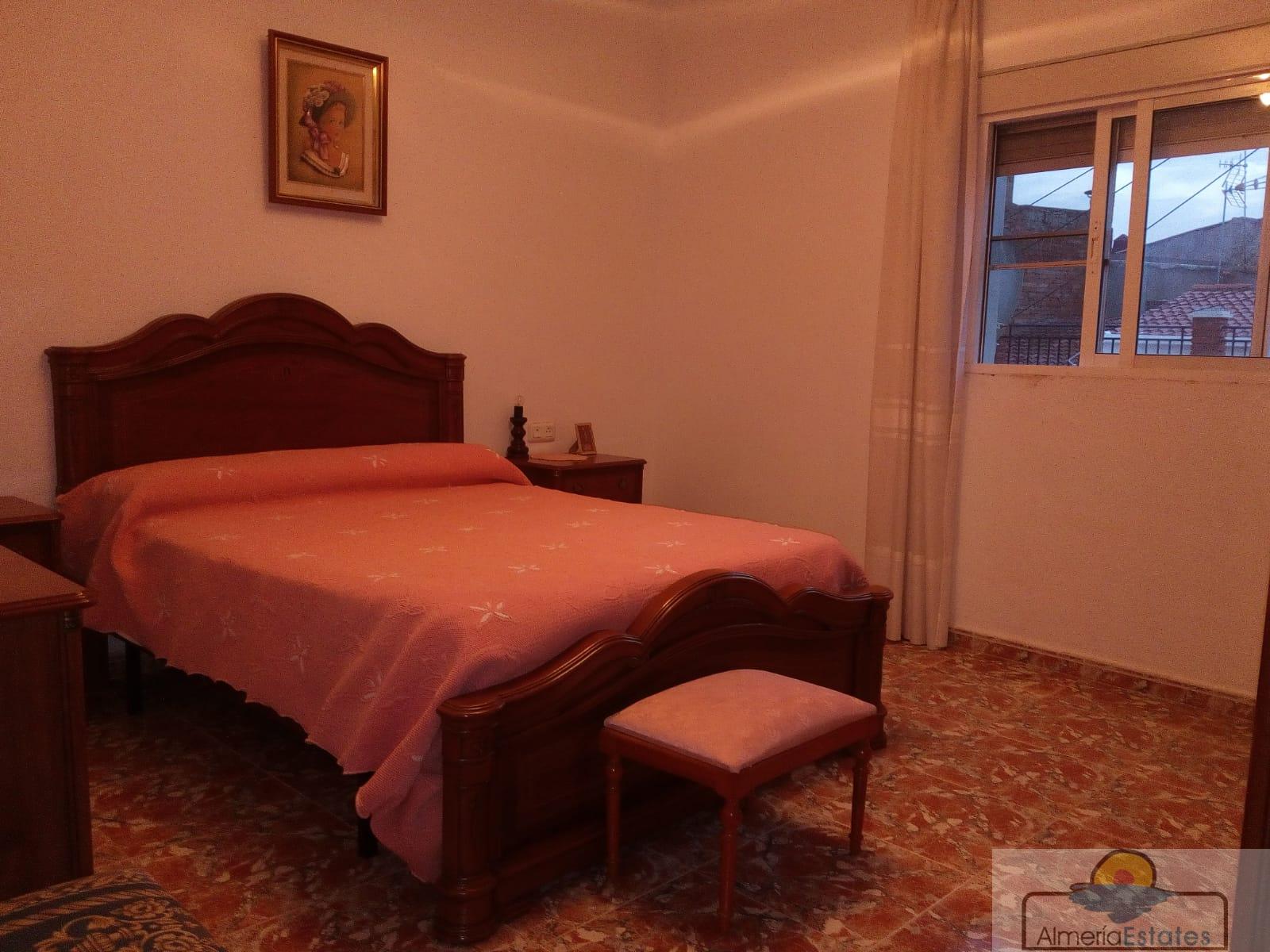 For sale of house in Olula del Río