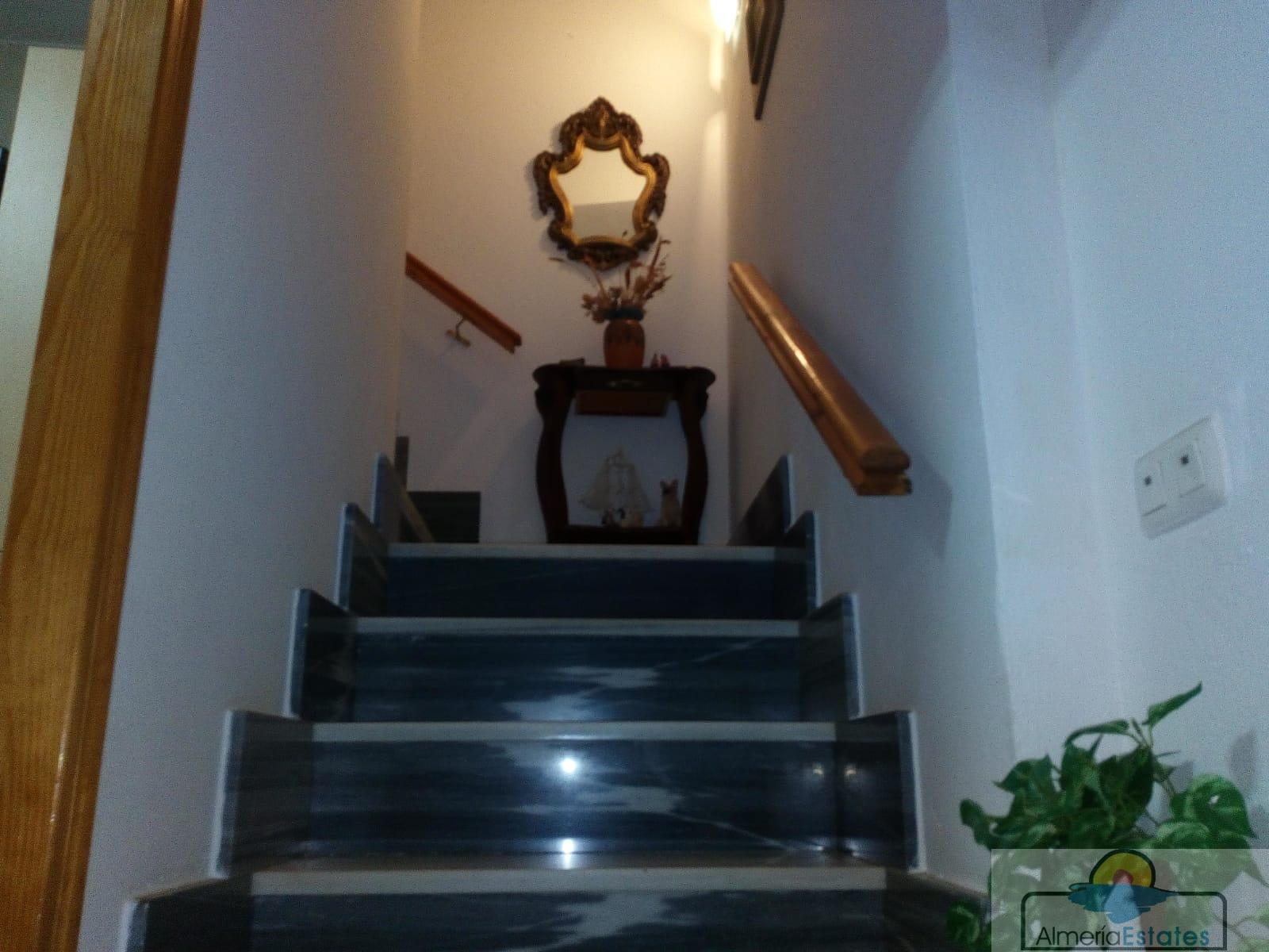 For sale of house in Olula del Río