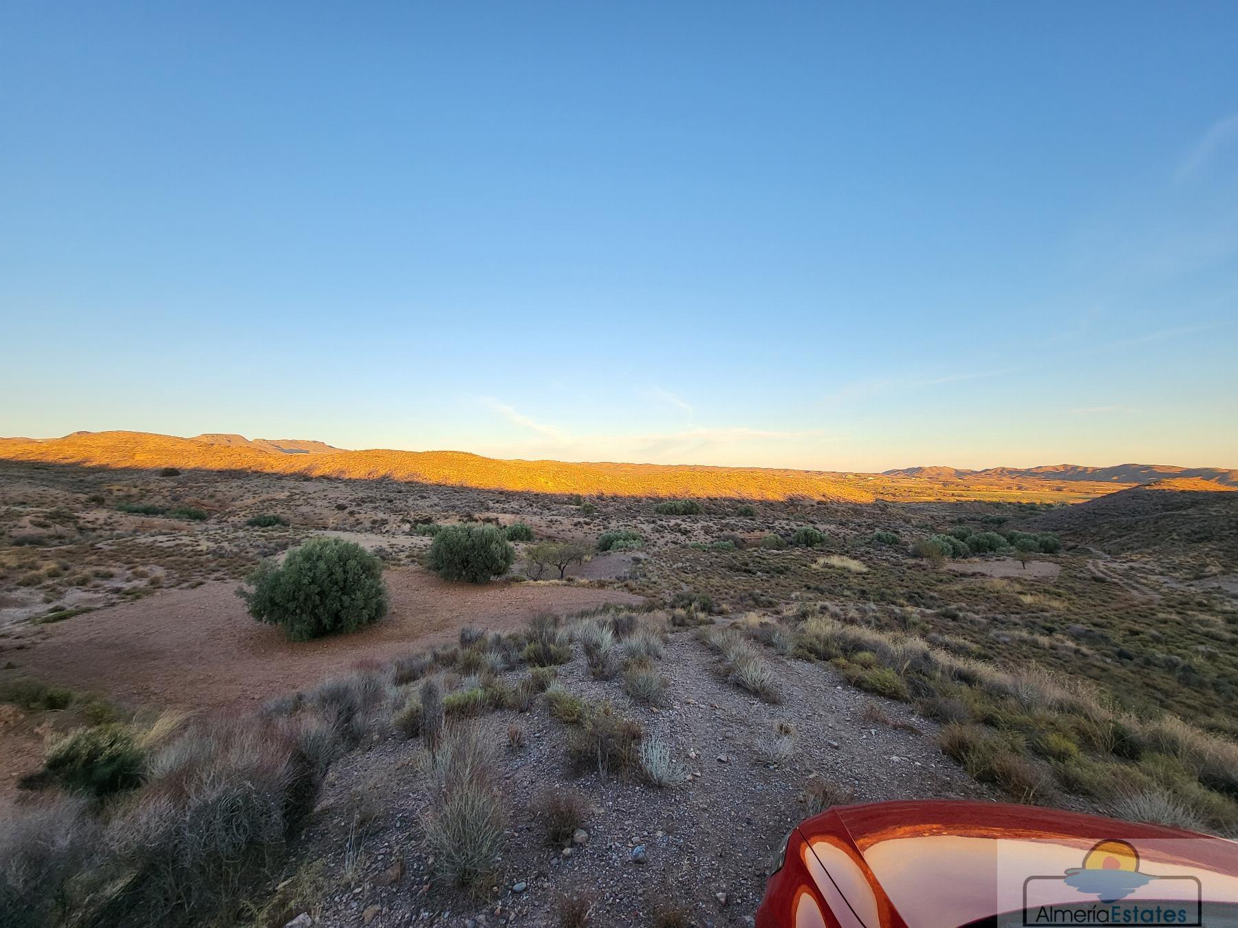 Venta de finca rústica en Albox