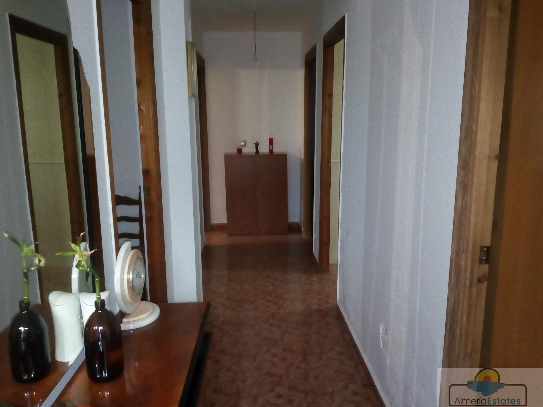 Venta de villa en Taberno