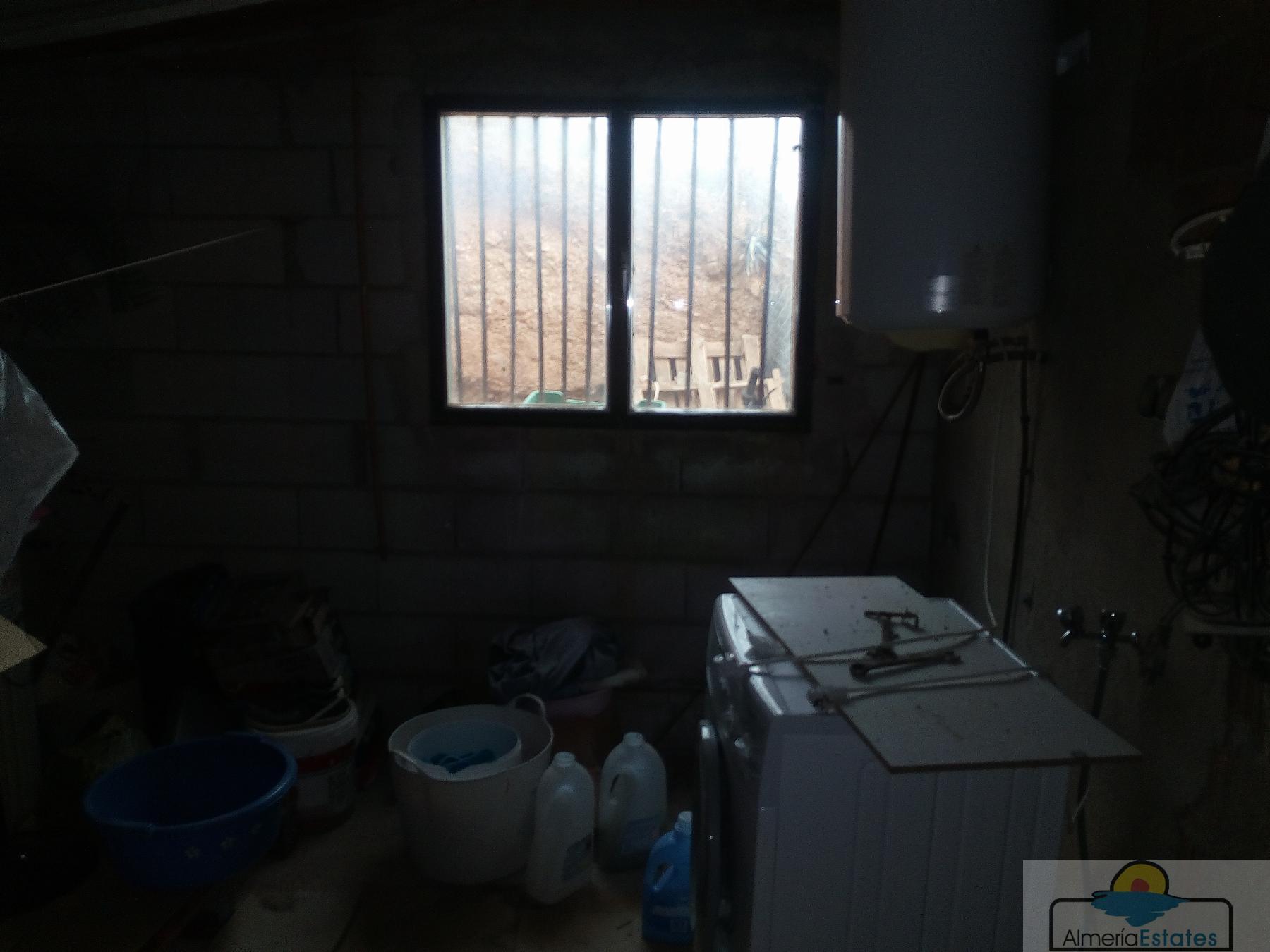 Venta de villa en Taberno