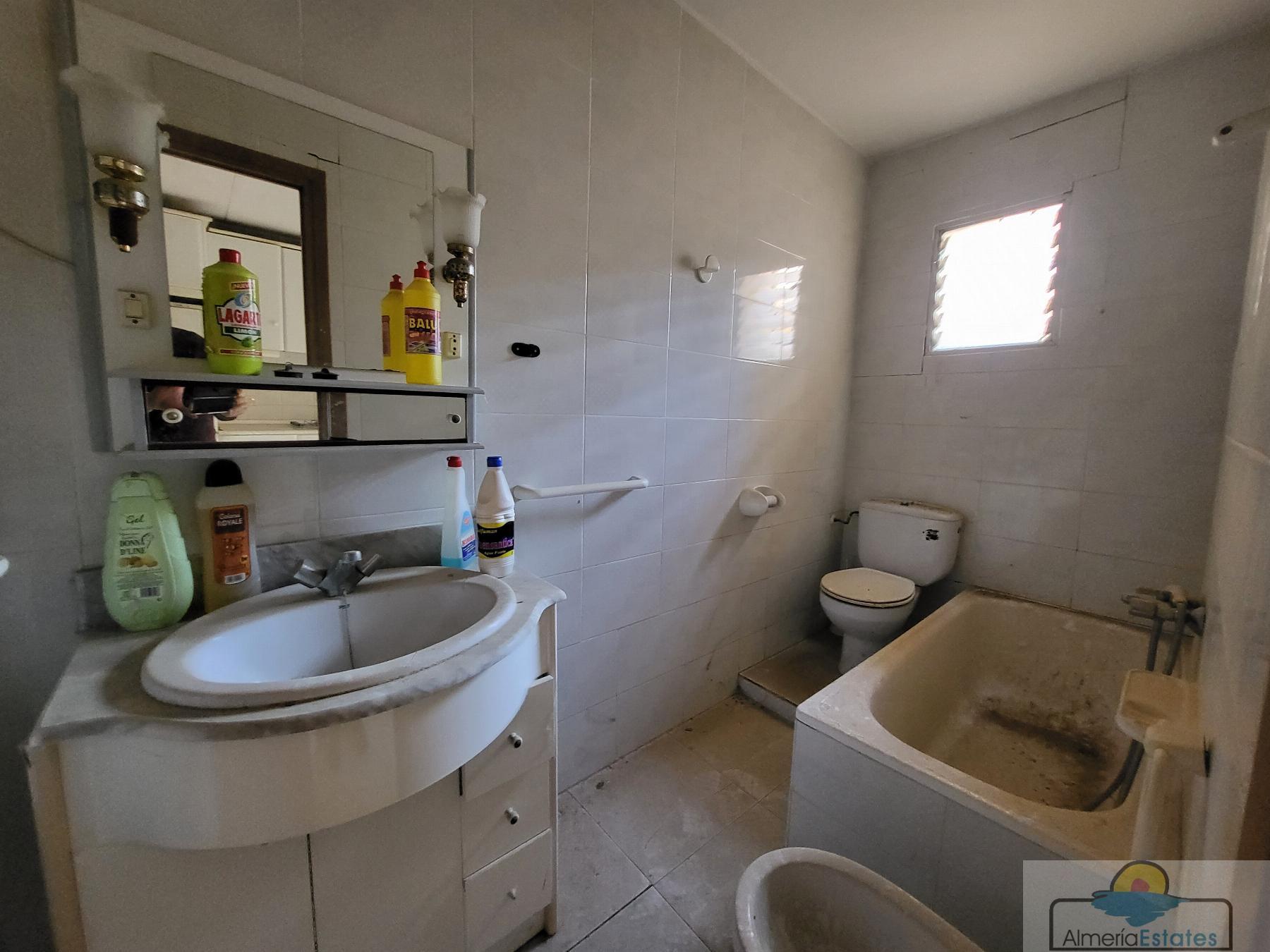 Venta de casa en Cantoria