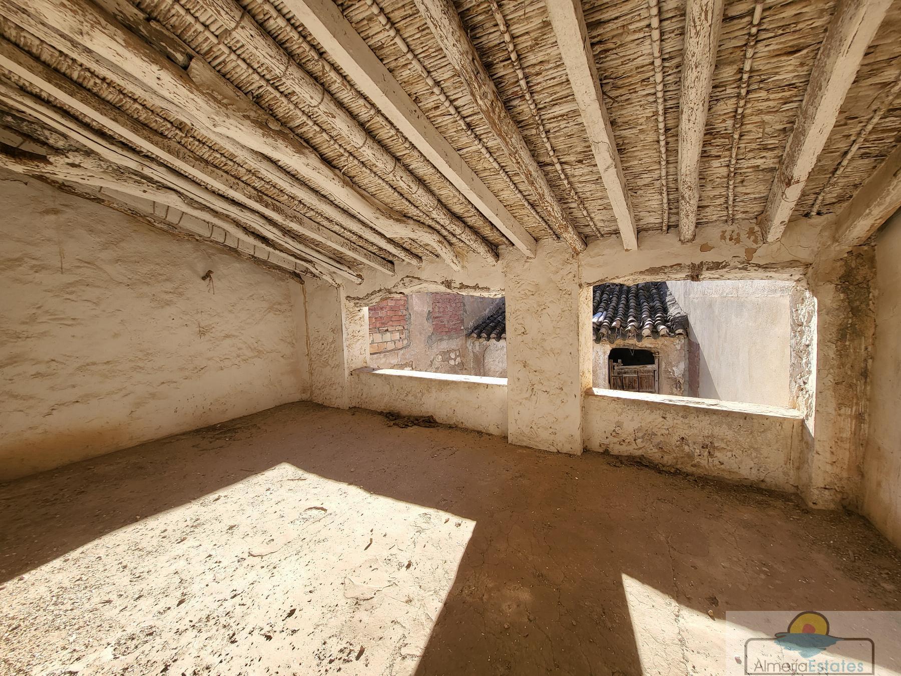 Venta de casa en Cantoria