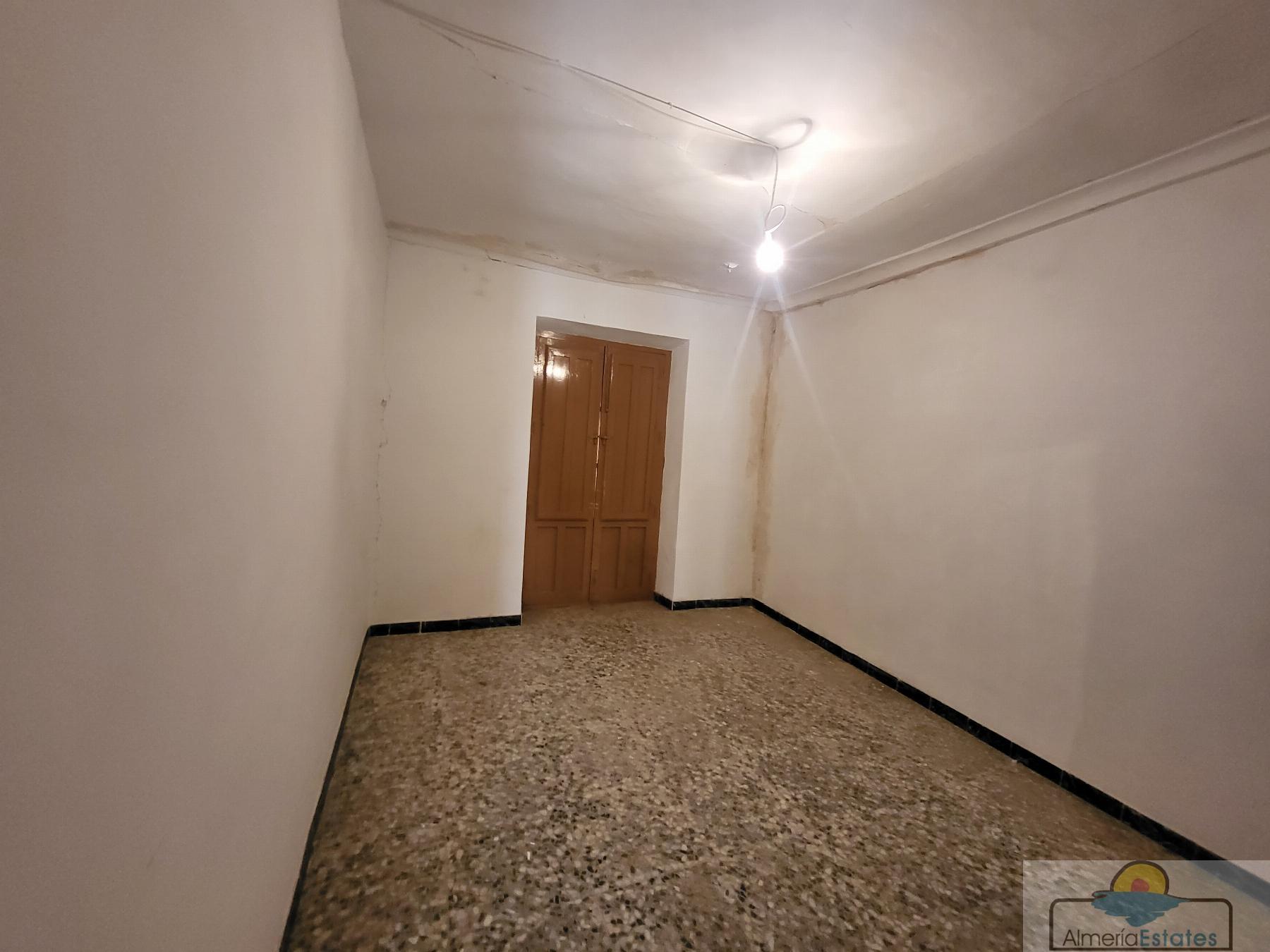 Venta de casa en Cantoria