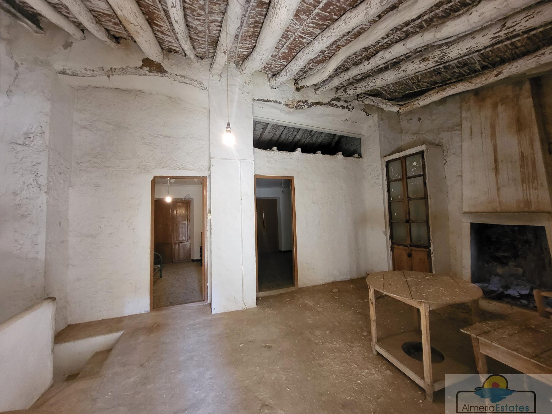 Venta de casa en Cantoria