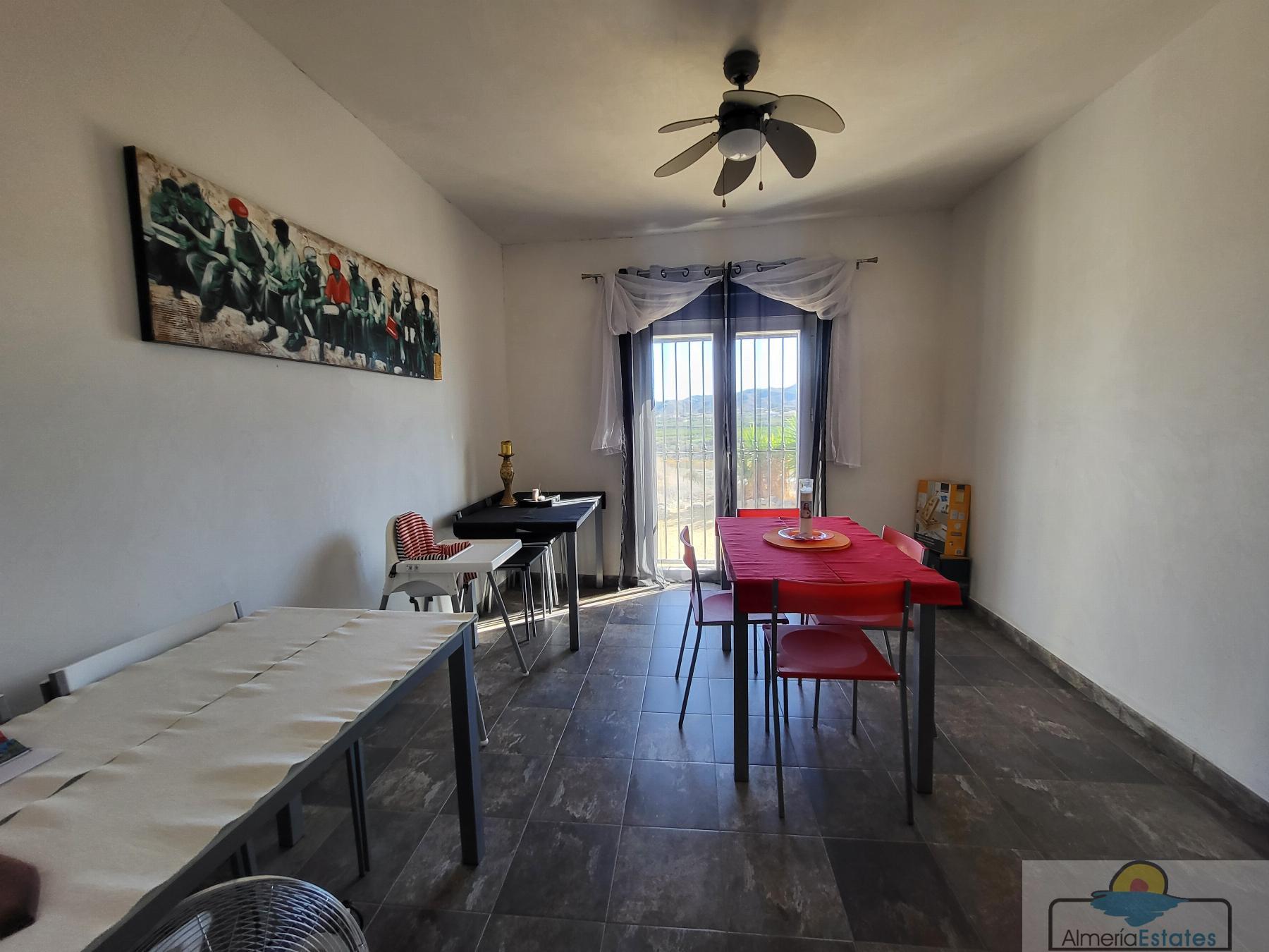 Venta de villa en Arboleas