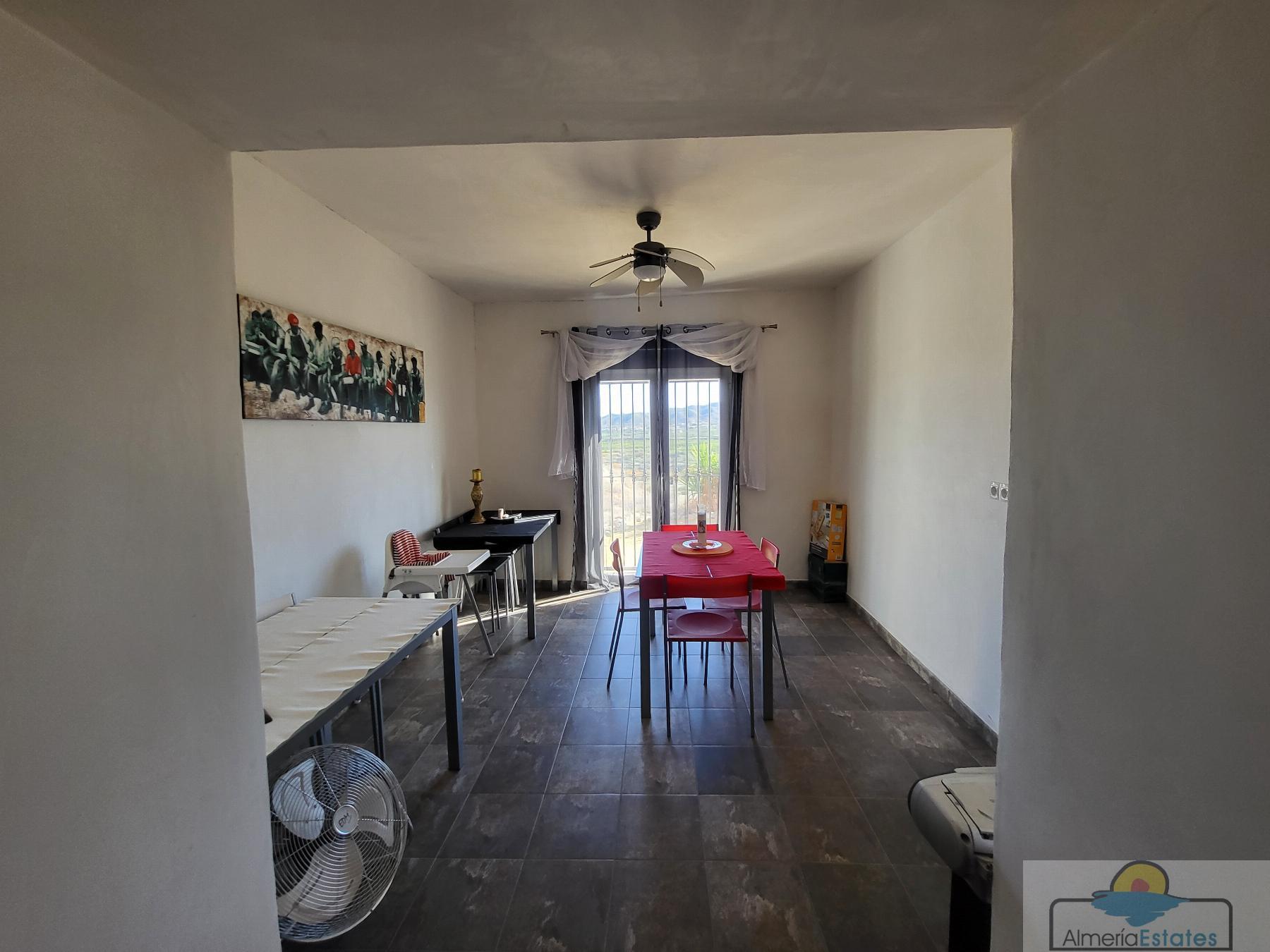 Venta de villa en Arboleas