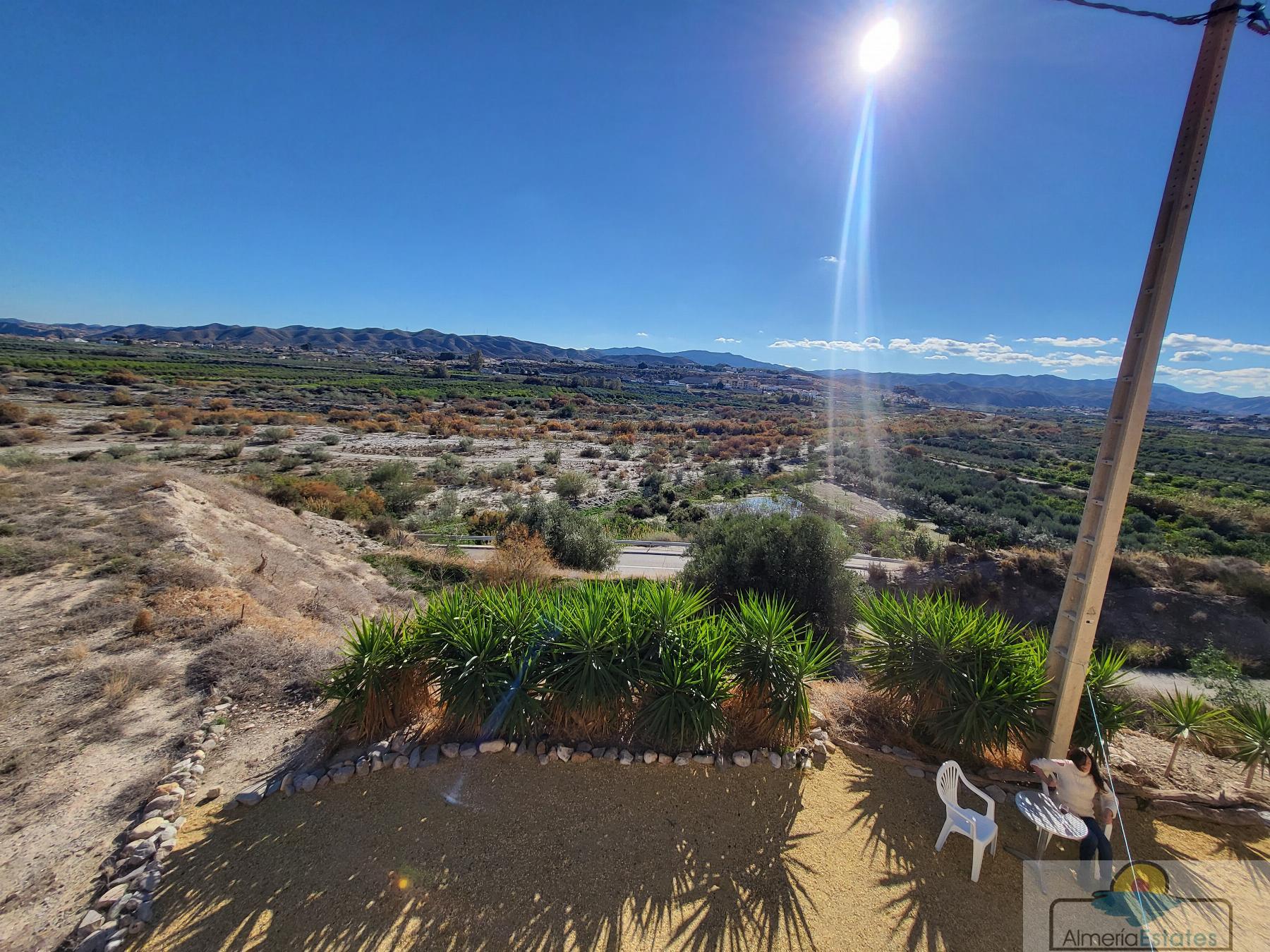 Venta de villa en Arboleas