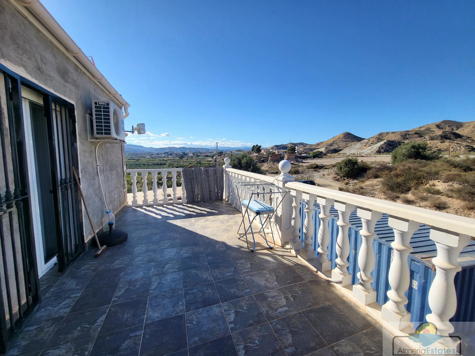 Venta de villa en Arboleas