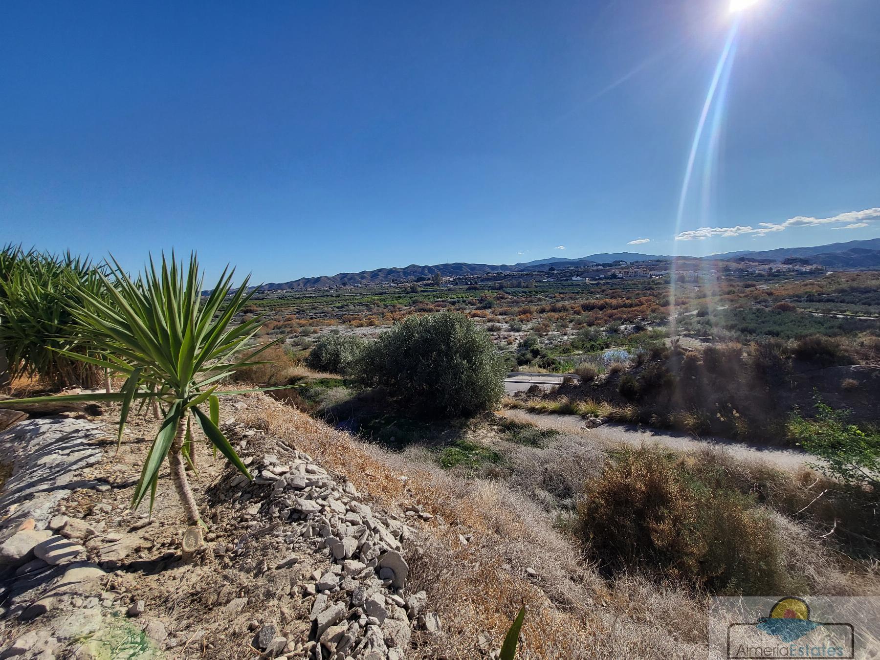 Venta de villa en Arboleas