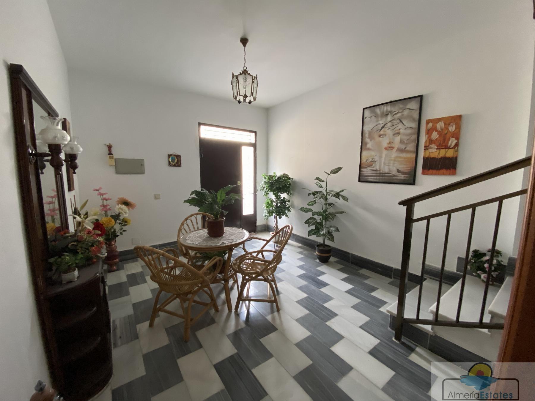 For sale of house in Tíjola