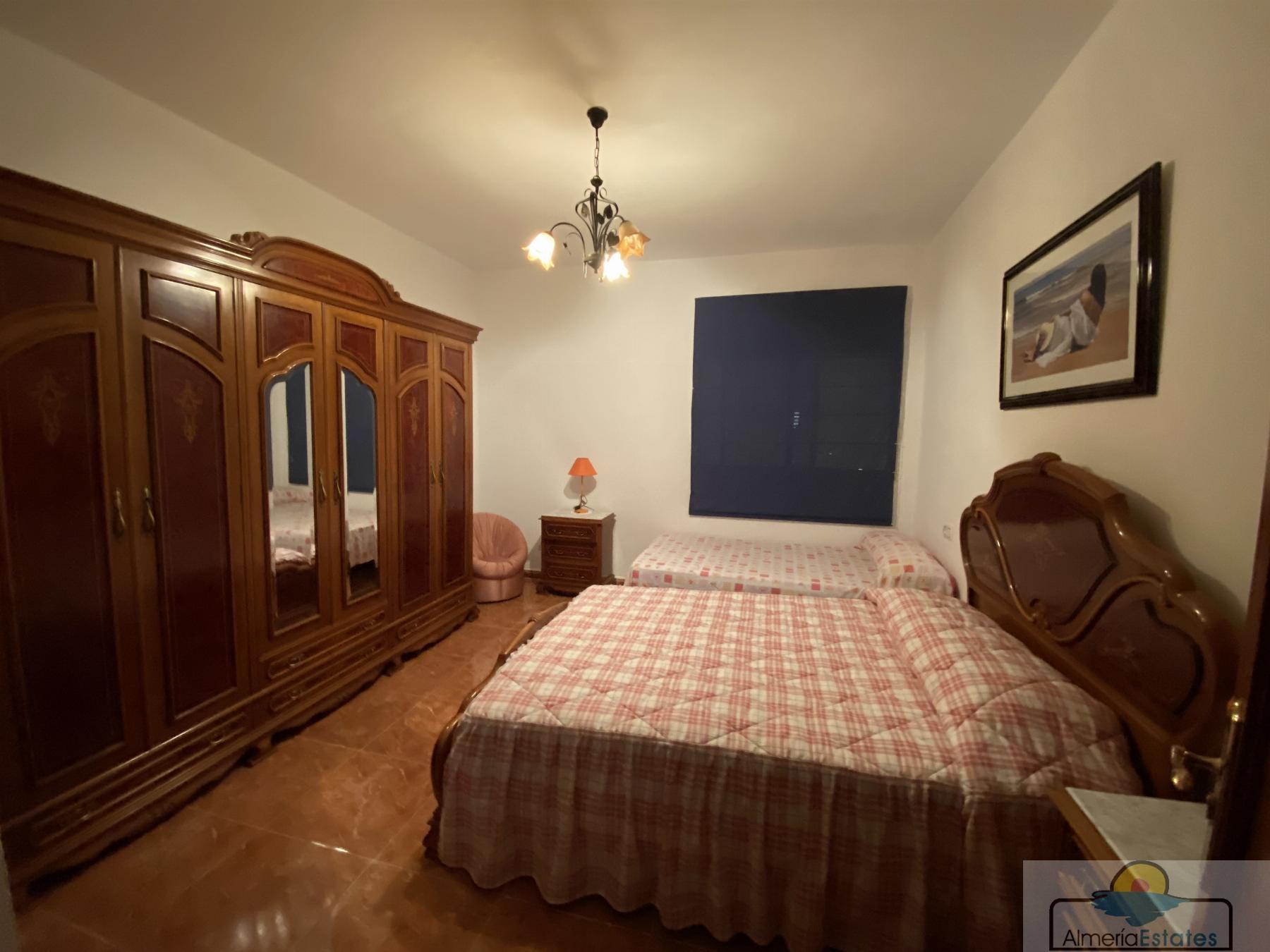 For sale of house in Tíjola