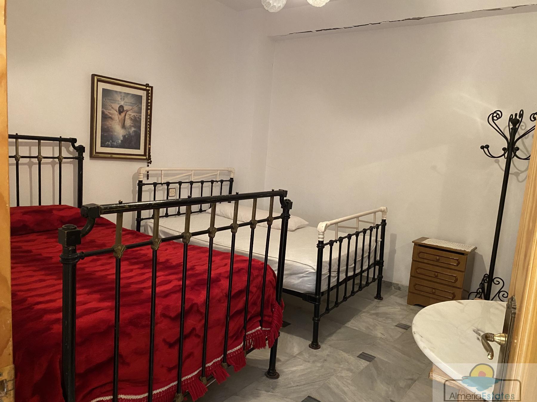 Venta de casa en Tíjola