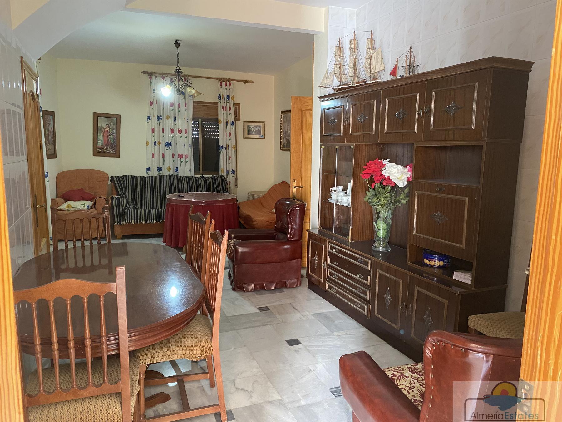 Venta de casa en Tíjola