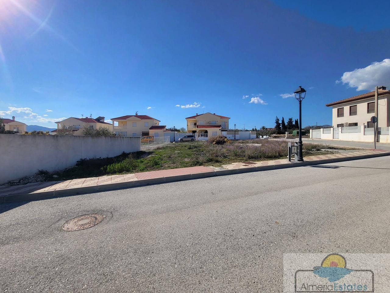 Venta de terreno en Tíjola