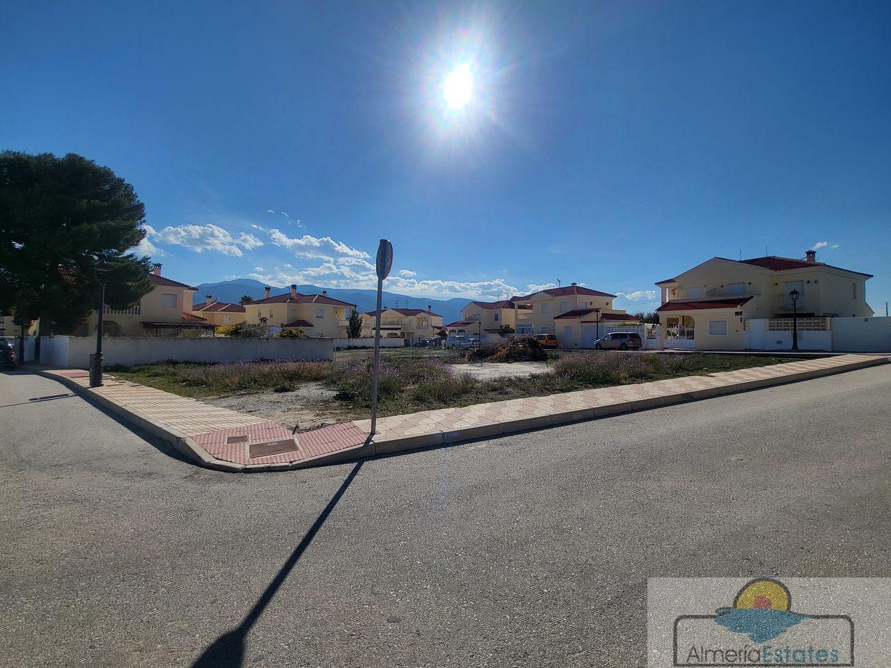 Venta de terreno en Tíjola