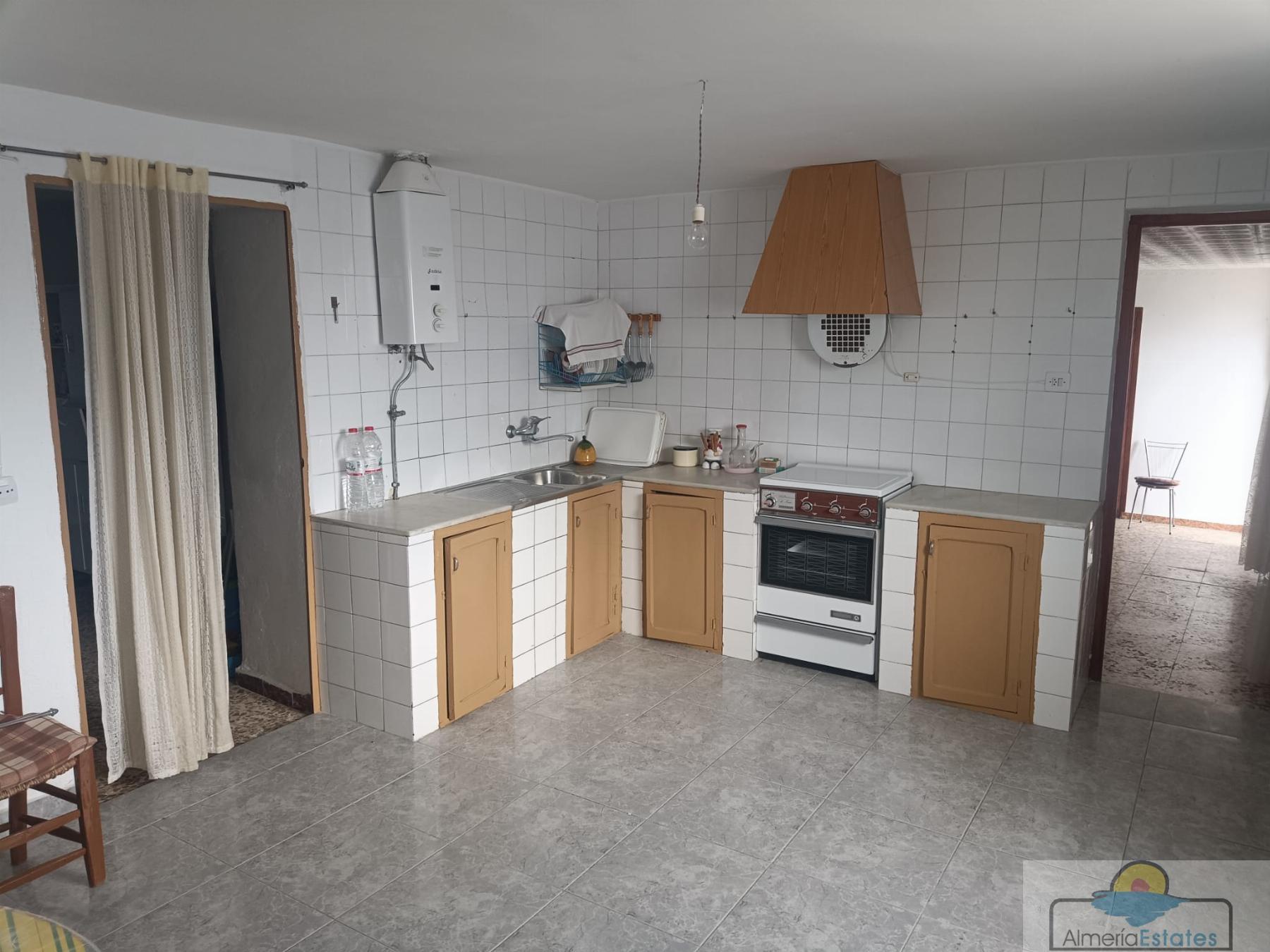 For sale of house in Taberno